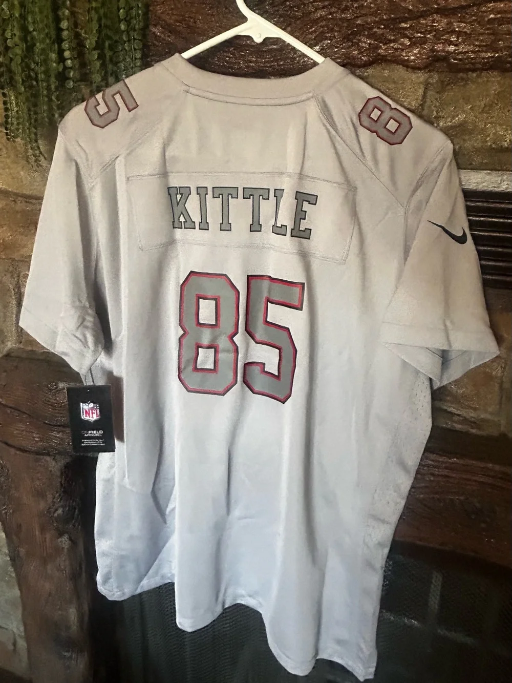 San Francisco 49ers #85 Women’s Football Jersey - Gray